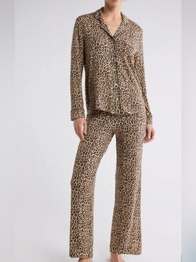 Nordstroms NWT Women's Pajama Set